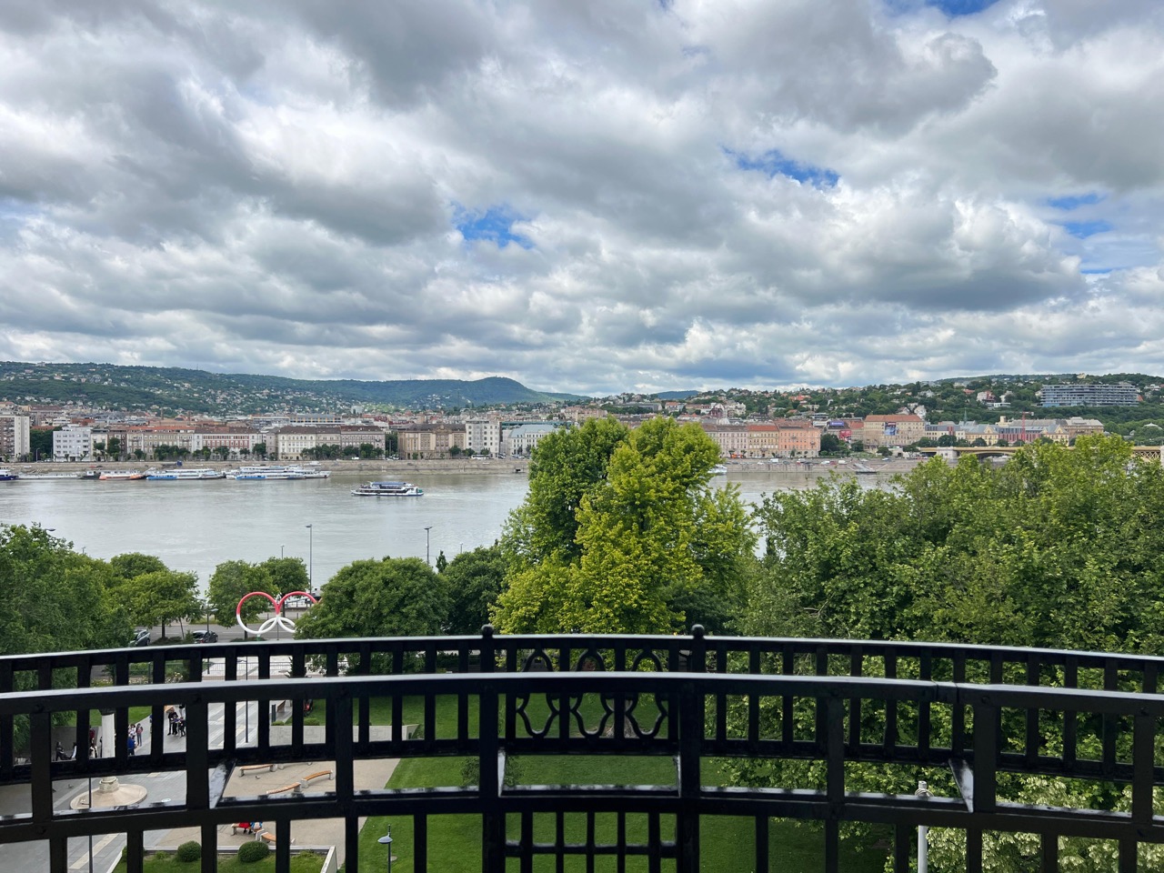 Dunai panorama az erkelyrol
